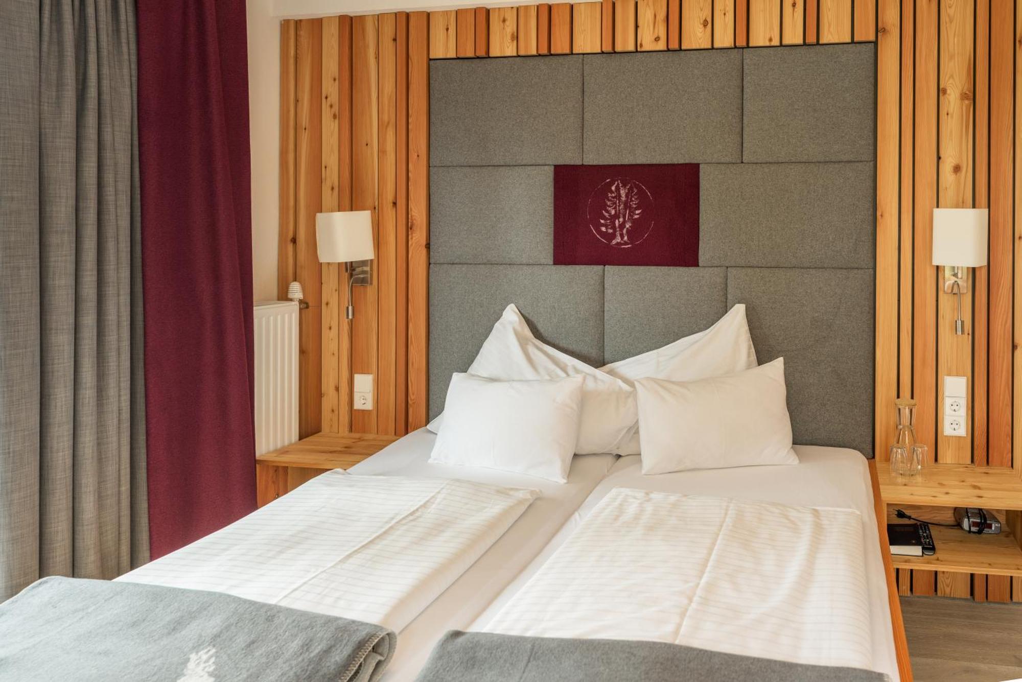 Hotel Laerchenhof Ramsau am Dachstein Bagian luar foto